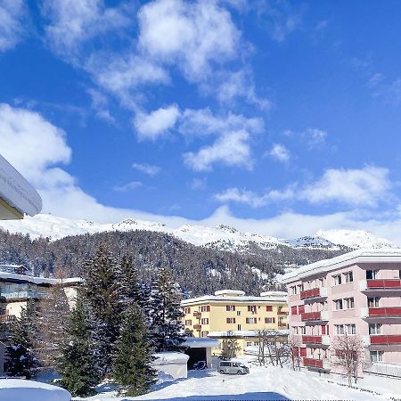 Zentrale Wohnung In St. Moritz Mit Grossem Balkon Экстерьер фото