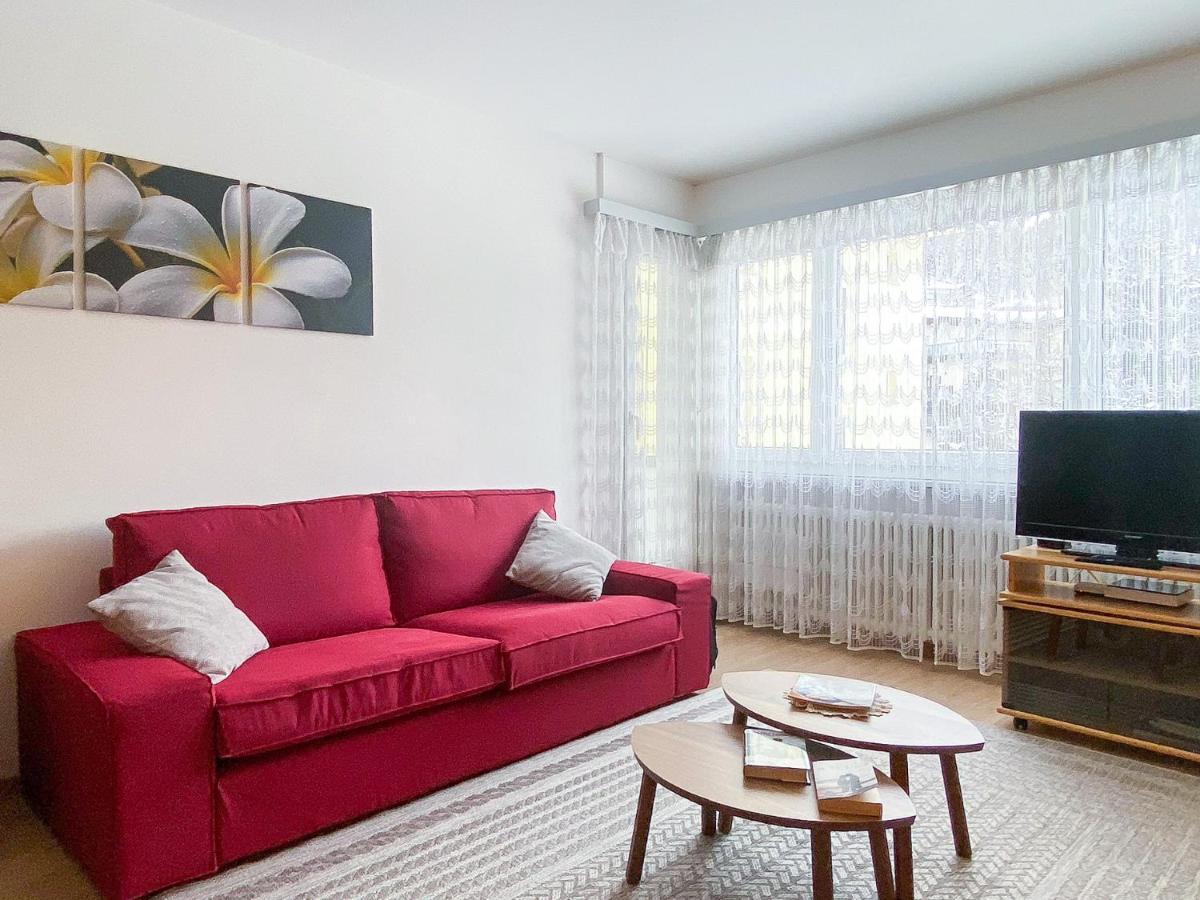 Zentrale Wohnung In St. Moritz Mit Grossem Balkon Экстерьер фото